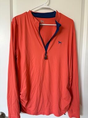 The Black Dog athletic long sleeve